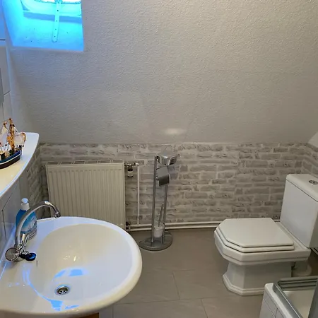 Prázdninový dům Ferienhaus Ms Fischerhus Im Ostseebad Moenchgut *