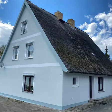 Ferienhaus Ms Fischerhus Im Ostseebad Moenchgut *
